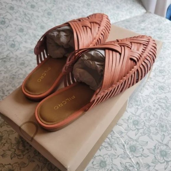 NIB Anthropologie Pilcro Coral Woven Leather Flat | 8 - Picture 5 of 6